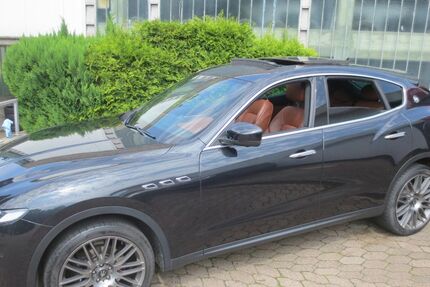 Maserati Levante 89.000 km 37.500 &euro; Hannover 30179