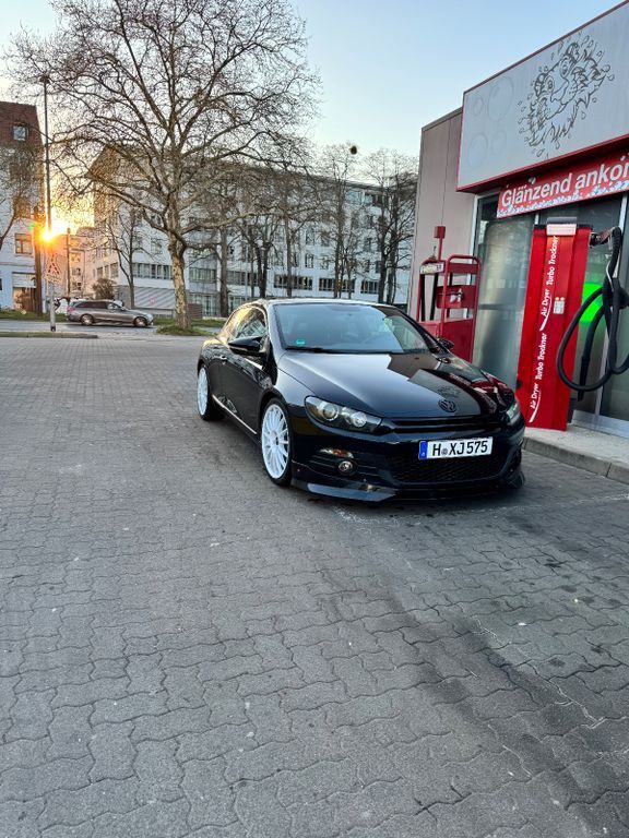 VW Scirocco 16.000 km 9.500 € Hannover 30165