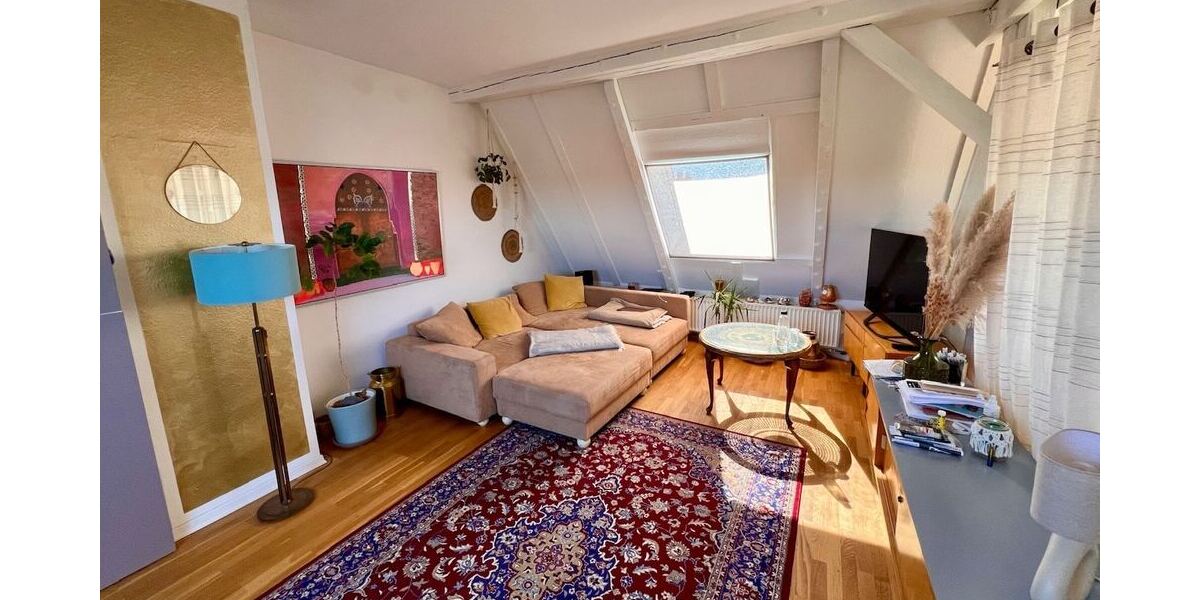 Über den Dächern der Stadt - Dachgeschoßwohnung Hildesheim Ost | Angebot:26631664
