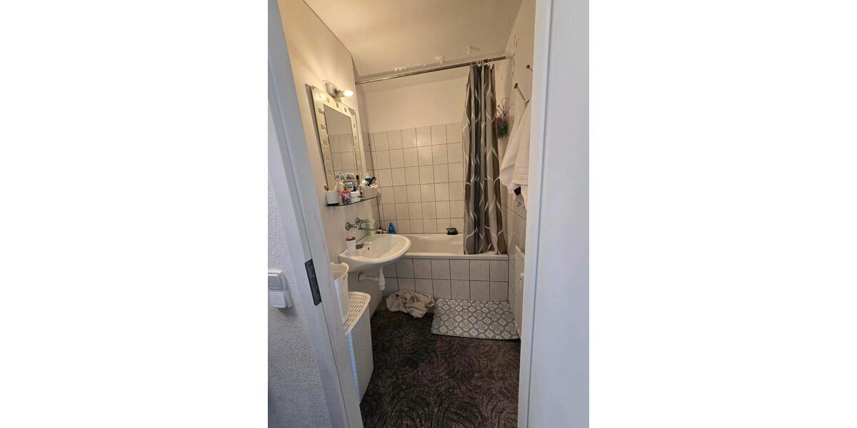 Etagenwohnung Laatzen - 3 Zimmer, 86 m&sup2;, 129.000&euro; | Angebot:26619519
