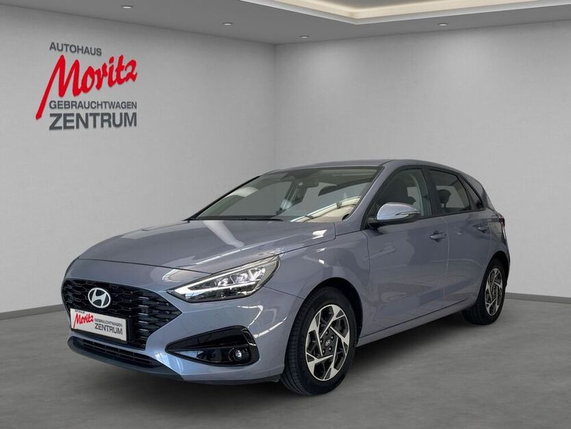 i30