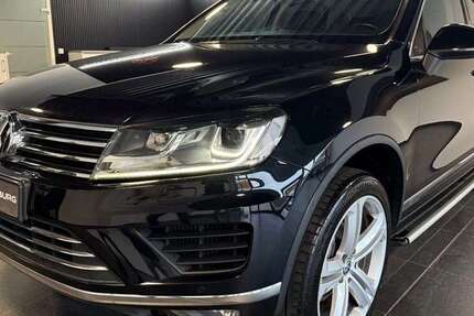 VW Touareg 144.000 km 26.790 € Hannover 30559