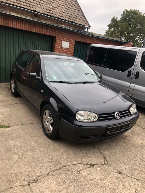 VW Golf 267.000 km 2.299 € Ronnenberg 30952