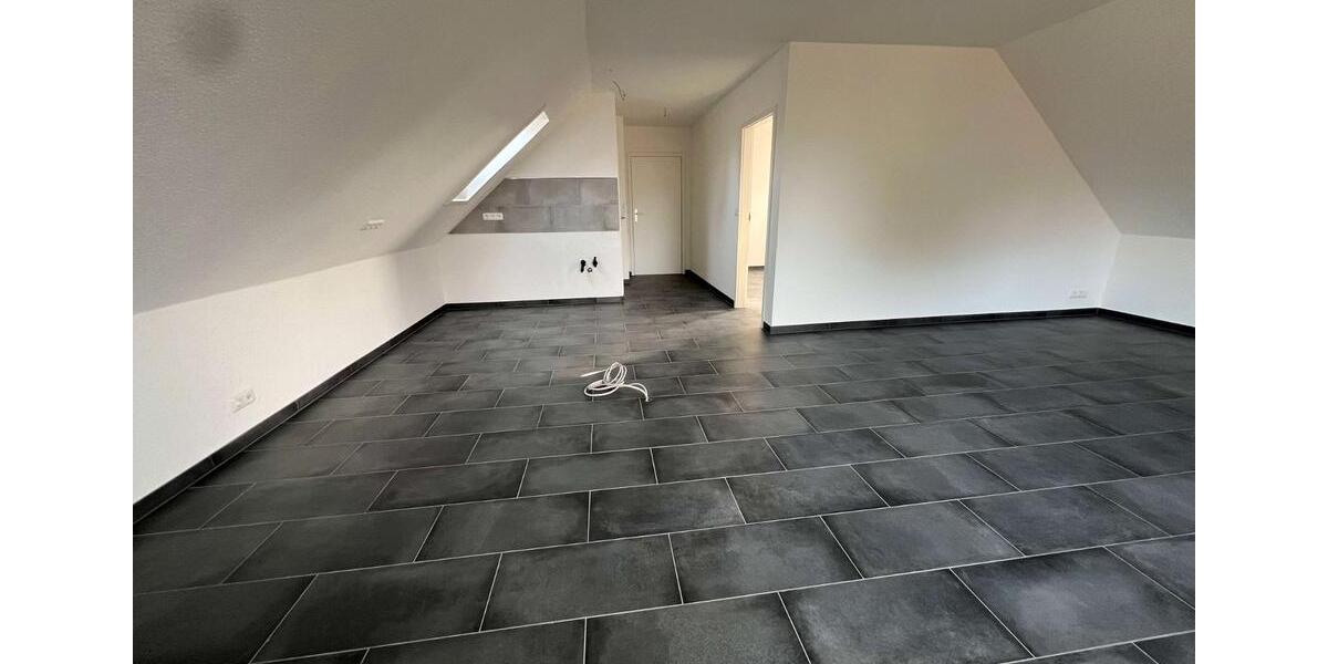 Dachgeschoßwohnung Burgdorf - 2 Zimmer, 54 m&sup2;, 129.000&euro; | Angebot:26123918