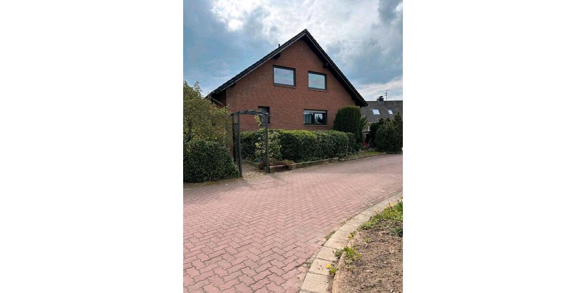 Einfamilienhaus Bad Nenndorf - 5 Zimmer, 138 m&sup2;, 1.600&euro; | Angebot:27609360