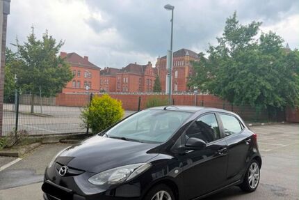 Mazda 2 156.000 km 3.490 &euro; Hannover 30659
