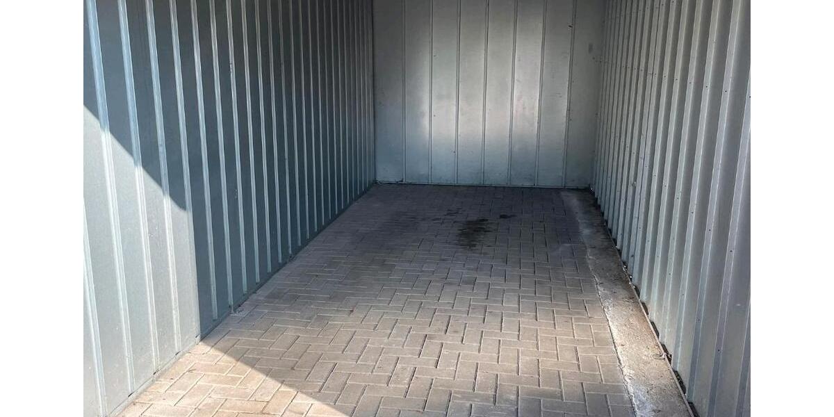 Garagen / Stellplätze Garbsen Berenbostel - 100&euro; | Angebot:24833162