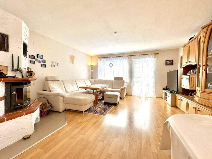 Charmantes und familienfreundliches Reihenendhaus in schöner Lage von Kaltenweide ! 5 zimmer