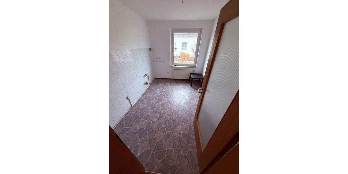 Etagenwohnung Ronnenberg - 2 Zimmer, 65 m&sup2;, 600&euro; | Angebot:25251318