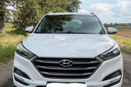 Hyundai TUCSON 128.900 km 11.700 &euro; Hannover 30179