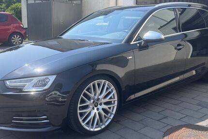 Audi A4 138.500 km 21.950 &euro; Pattensen 30982