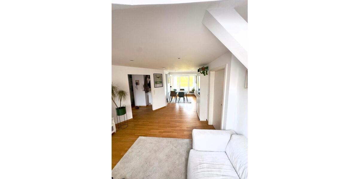 Dachgeschoßwohnung Hannover Bult - 3 Zimmer, 78 m&sup2;, 1.095&euro; | Angebot:26691619