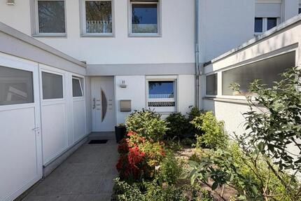 Haus Hannover Bothfeld-Vahrenheide - 4 Zimmer, 124 m&sup2;, 395.000&euro; | Angebot:26416262