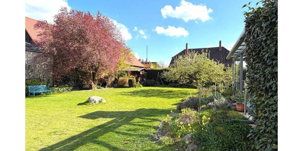 Bungalow Ronnenberg Linderte - 9 Zimmer, 328 m&sup2;, 790.000&euro; | Angebot:26434285