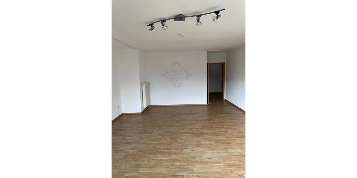 Etagenwohnung Bad Nenndorf - 2 Zimmer, 80 m&sup2;, 640&euro; | Angebot:25966622