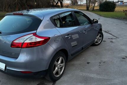 Renault Megane 196.000 km 2.400 &euro; Hannover 30627