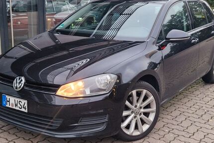 VW Golf 245.000 km 5.999 € Hannover 30657