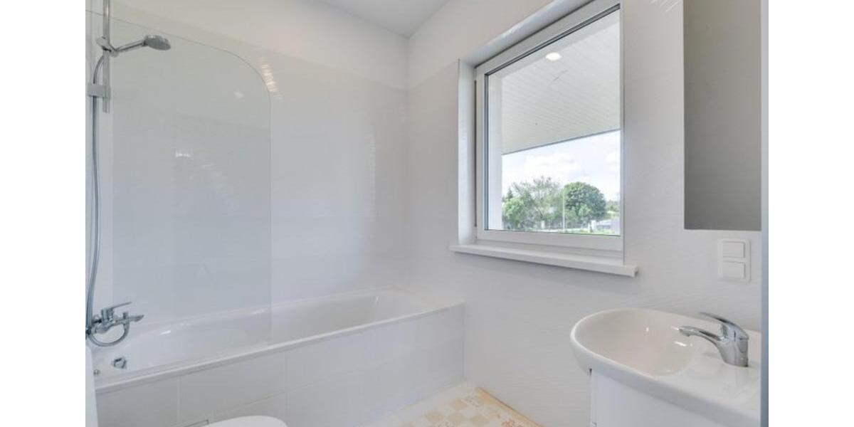 Einfamilienhaus Burgwedel - 4 Zimmer, 282 m&sup2;, 1.950&euro; | Angebot:25083624