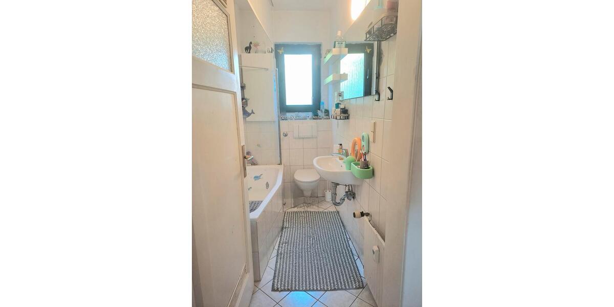 Erdgeschoßwohnung Hannover Herrenhausen-Stöcken - 4 Zimmer, 82 m&sup2;, 1.150&euro; | Angebot:27551258