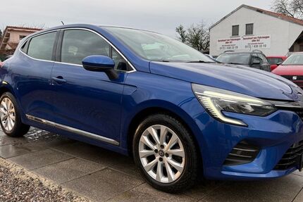 Renault Clio 98.000 km 10.999 &euro; Hannover 30163