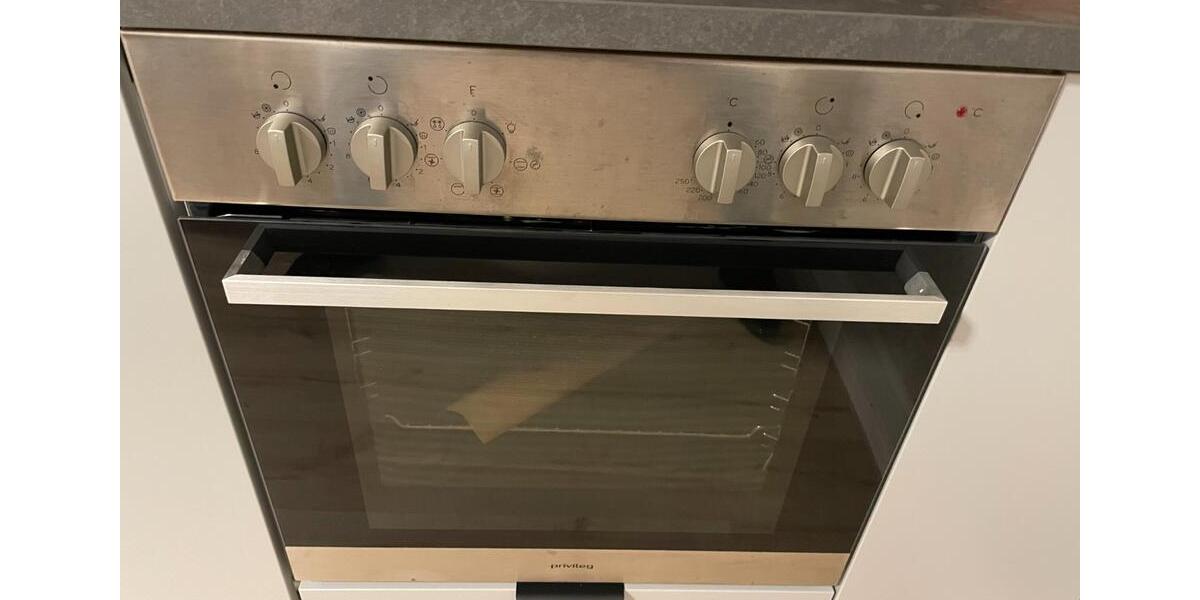 -Prov.Frei- Frisch renovierte 2-Zimmer-Erdgeschosswohnung in Uninähe – möbliert & WG-geeignet 2 zimmer