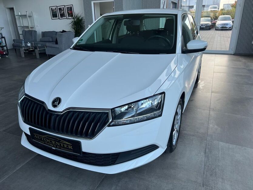 Skoda Fabia 24.000 km 12.990 € Seelze 30926
