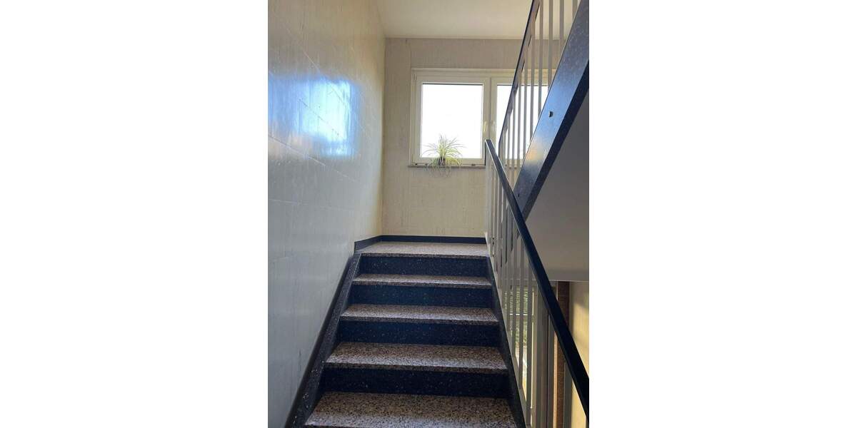 Bezugsfrei - lichtdurchflutete Wohnung mit Balkon 3 zimmer