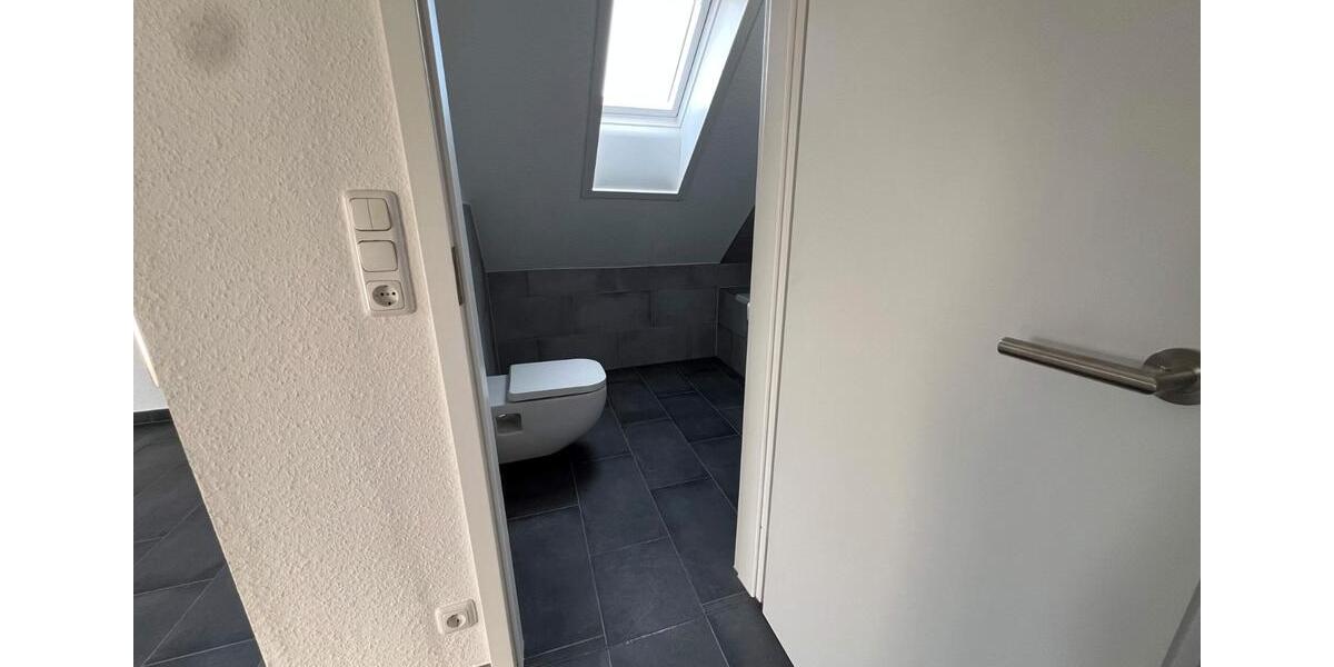 Dachgeschoßwohnung Burgdorf - 2 Zimmer, 54 m&sup2;, 129.000&euro; | Angebot:26123918