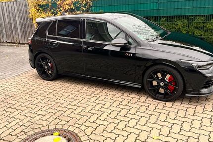 VW Golf 25.000 km 38.500 &euro; Wunstorf 31515