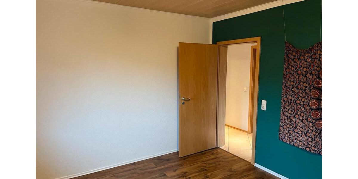 Einfamilienhaus Neustadt am Rübenberge - 6 Zimmer, 167 m&sup2;, 420.000&euro; | Angebot:25022341
