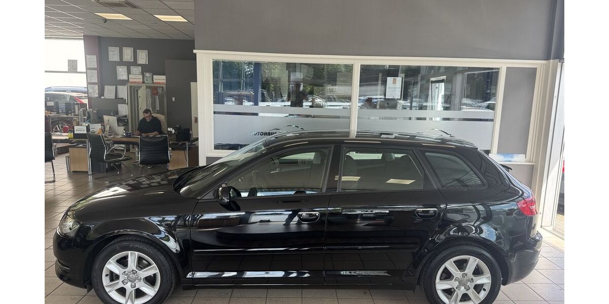 Audi A3 89.365 km 7.990 € Hannover 30419