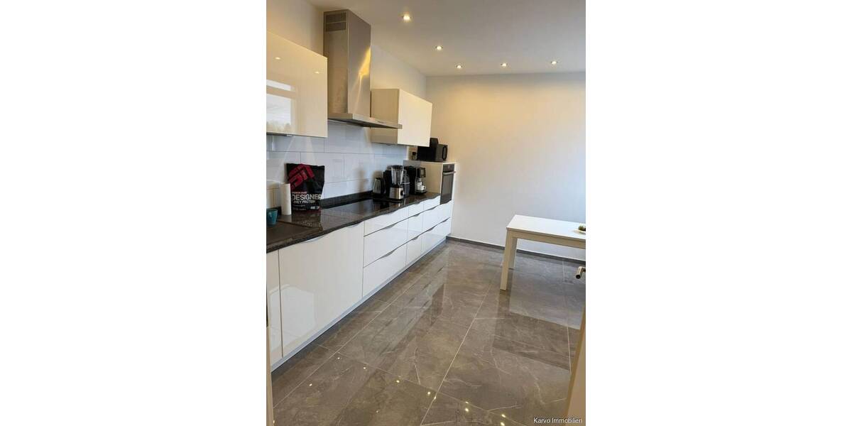 Gewerbeobjekt Laatzen Laatzen-Mitte - 3 Zimmer, 130 m&sup2;, 1.450&euro; | Angebot:26657195