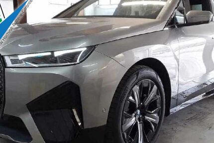 BMW iX 24.893 km 49.950 &euro; Hildesheim 31137