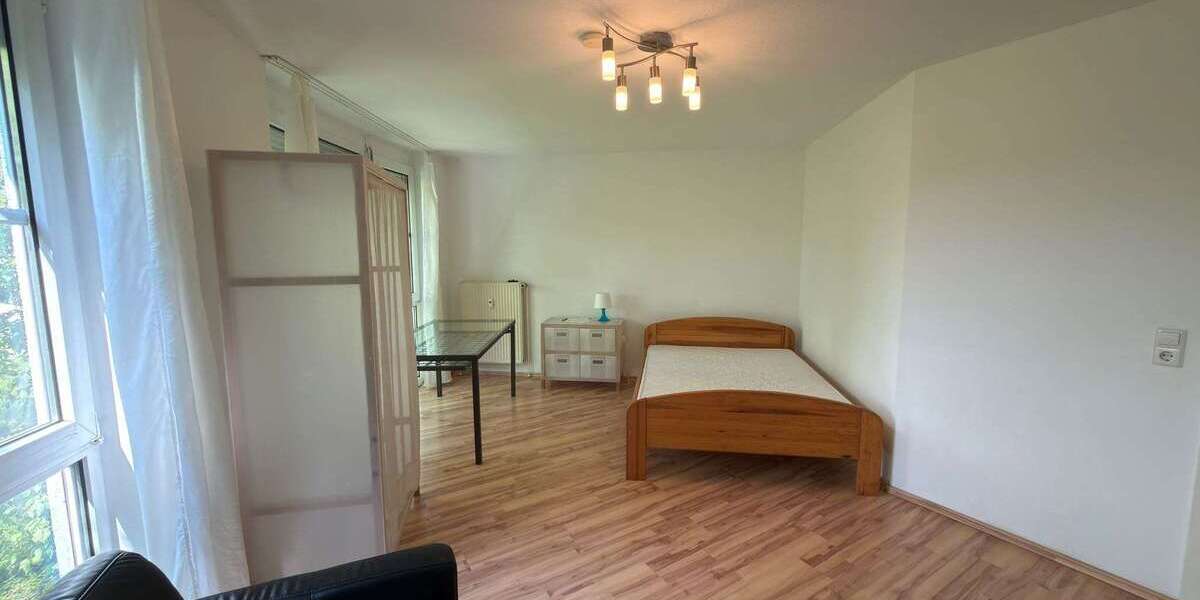 Etagenwohnung Hannover Stöcken - 1 Zimmer, 28 m&sup2;, 560&euro; | Angebot:26801271