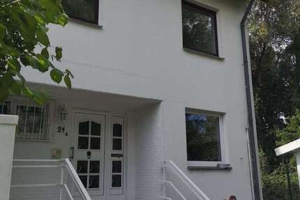 Haus zum Mieten in Hannover-Ledeburg 1.900 € 180 m²