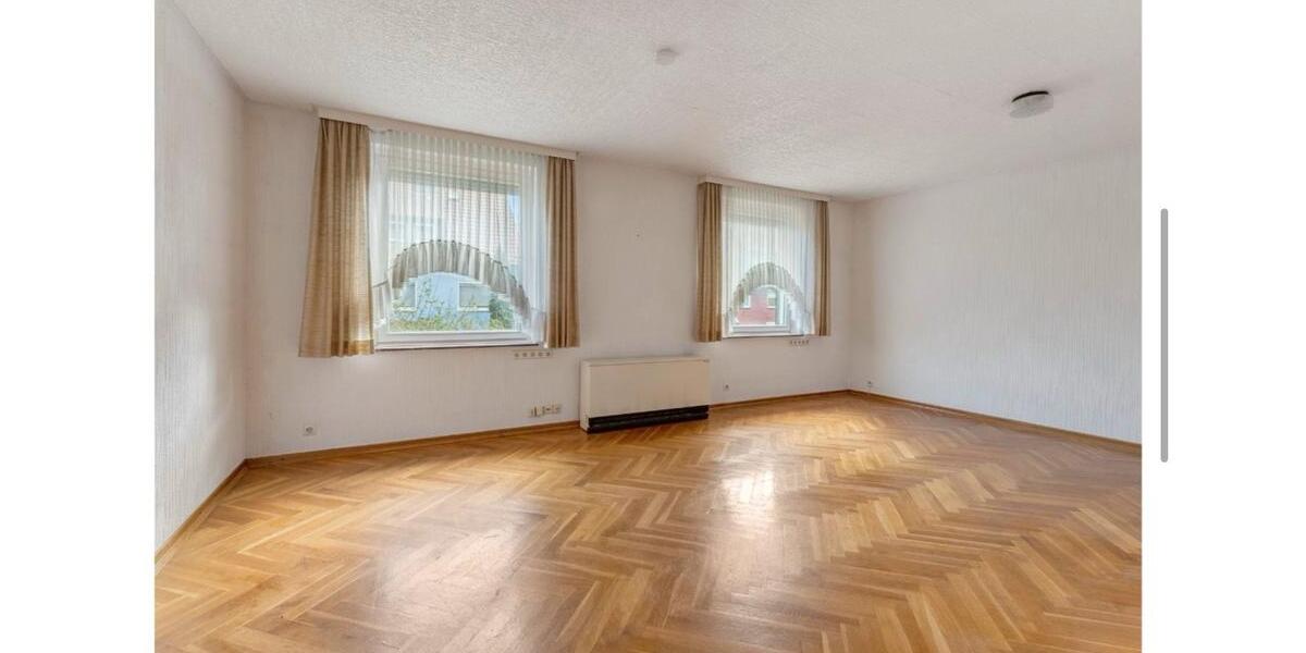 Doppelhaushälfte Hildesheim Oststadt/Stadtfeld - 6 Zimmer, 178 m&sup2;, 1.990&euro; | Angebot:26122497