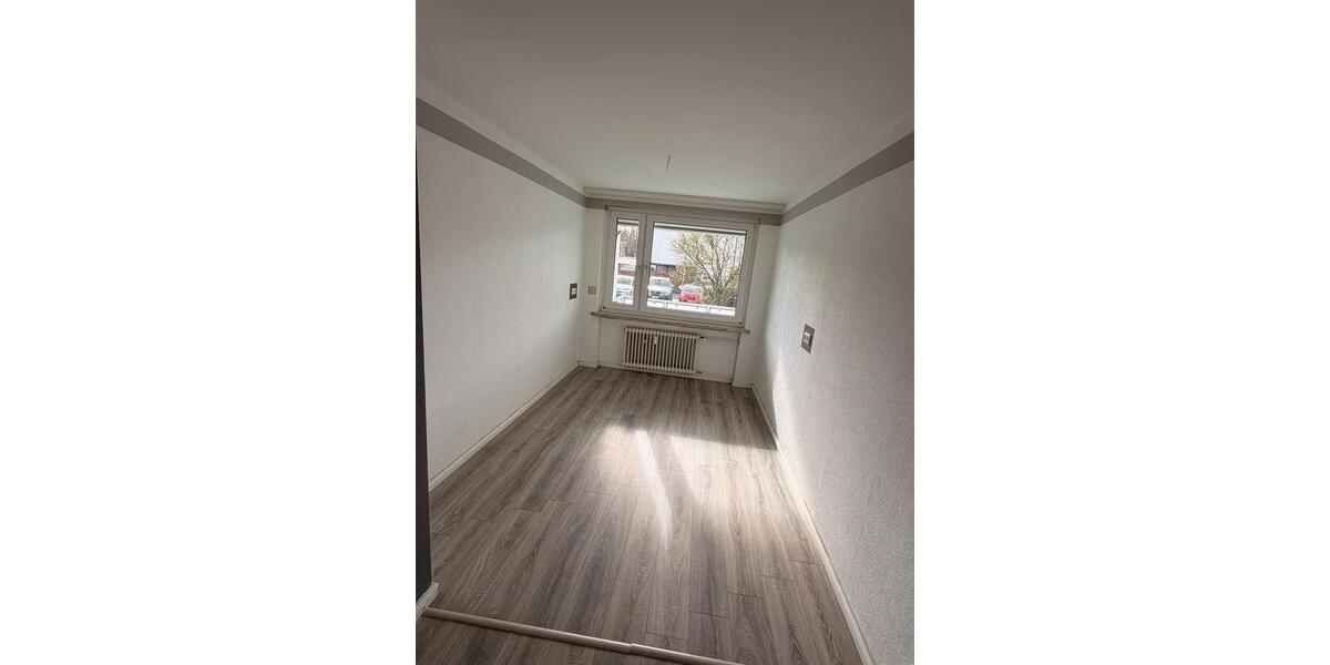 Erdgeschoßwohnung Langenhagen Brink - 3 Zimmer, 71 m&sup2;, 199.000&euro; | Angebot:26271882