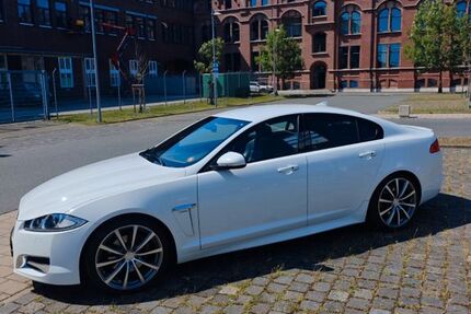 Jaguar XF 131.337 km 13.300 &euro; Hannover 30449