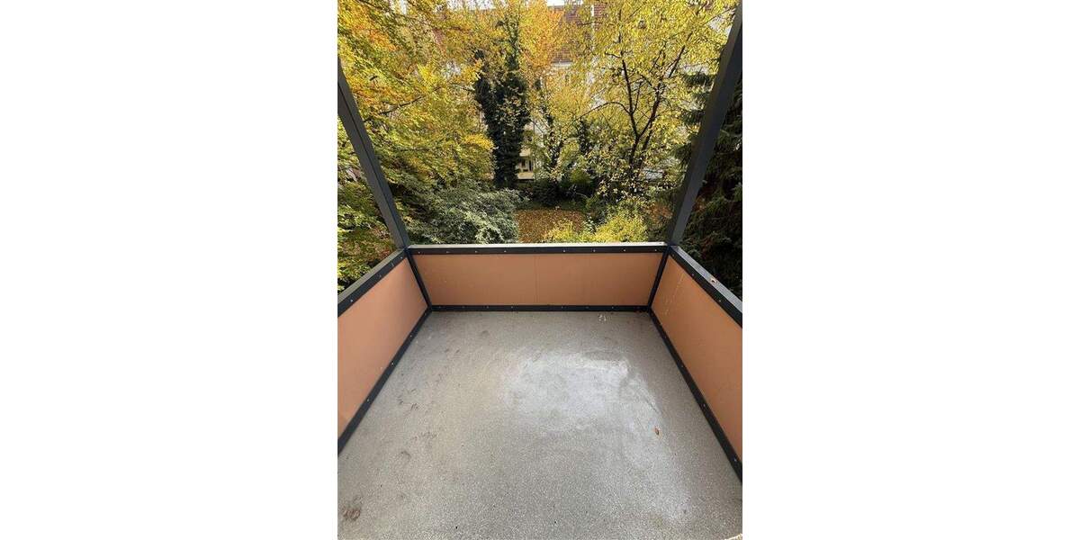 4-Zimmeraltbauwohnung in der wunderschönen Goebenstr. in der List zu vermieten 4 zimmer