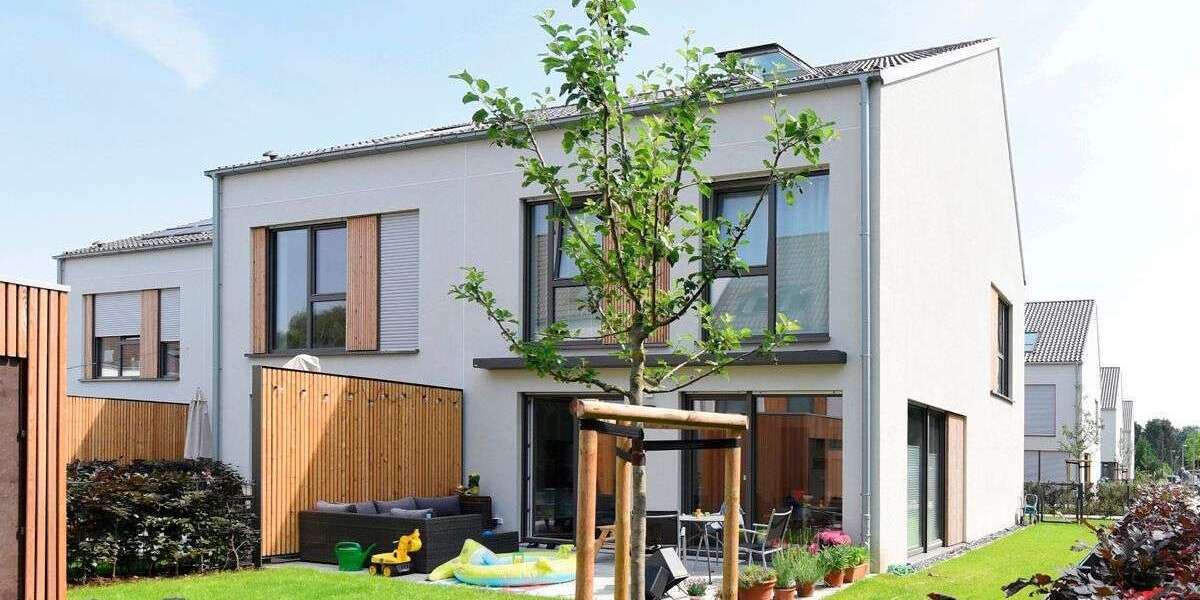 Haus zum Mieten in Hannover 1.881,75 € 125.45 m² 4 zimmer