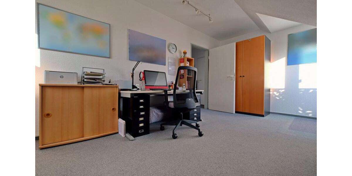 Dachgeschoßwohnung Hannover Vahrenwald-List - 3 Zimmer, 87 m&sup2;, 279.000&euro; | Angebot:26840160