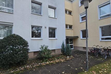 ** Große 4-Zimmer-Eigentumswohnung in Altwarmbüchen ** 4 zimmer