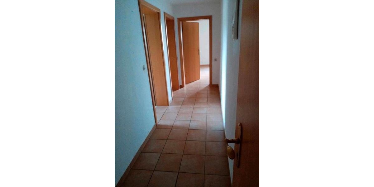 Etagenwohnung Nordstemmen - 2 Zimmer, 77 m&sup2;, 592&euro; | Angebot:25320525
