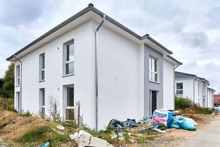 Haus zum Kaufen in Hildesheim 419.000 € 128.29 m² 4 zimmer