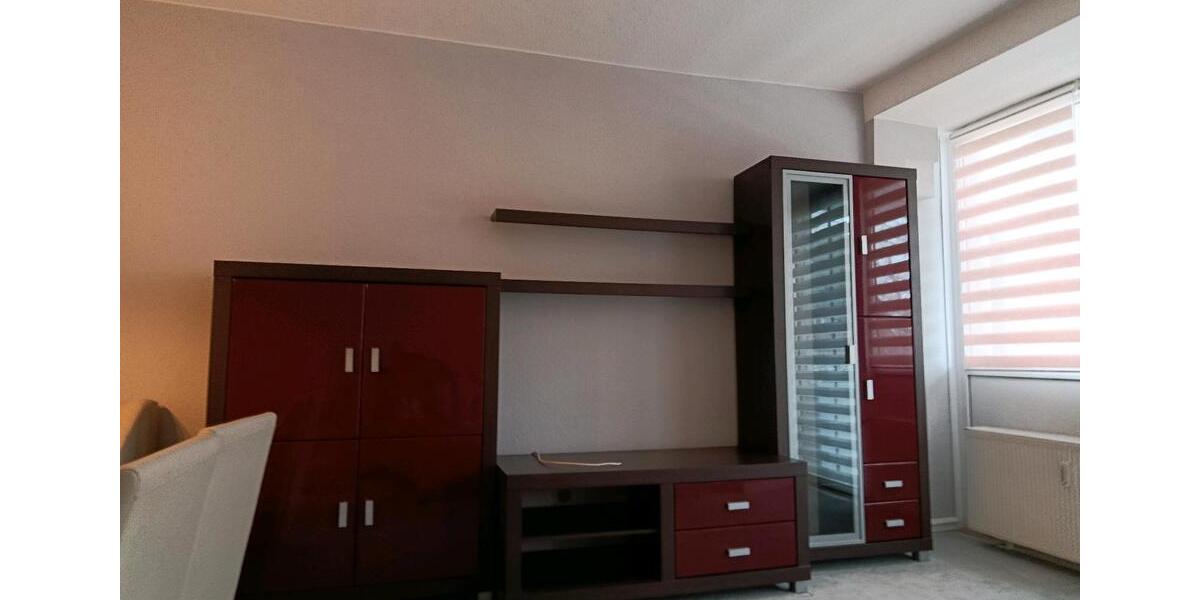 Hochparterre Laatzen - 1 Zimmer, 73 m&sup2;, 930&euro; | Angebot:24830444