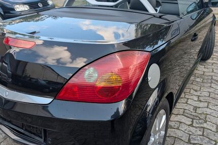 Opel Tigra 191.000 km 2.000 &euro; Hannover 30655