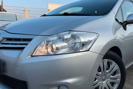 Toyota Auris 218.250 km 3.490 &euro; Hildesheim 31137