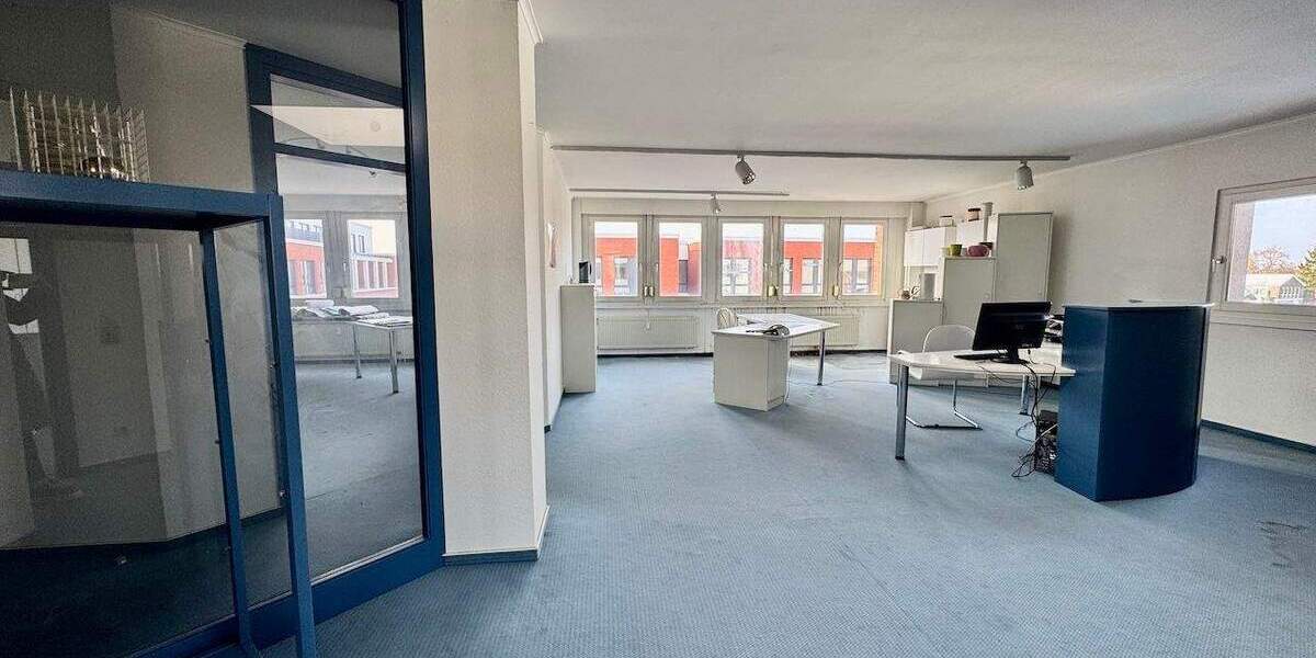 Gewerbeobjekt Neustadt am Rübenberge Neustadt - 4 Zimmer, 150 m&sup2;, 1.350&euro; | Angebot:24909941