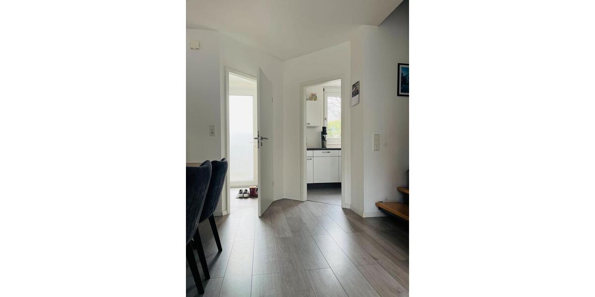 Reihenhaus Hannover Herrenhausen-Stöcken - 3.5 Zimmer, 116 m&sup2;, 1.700&euro; | Angebot:25422938