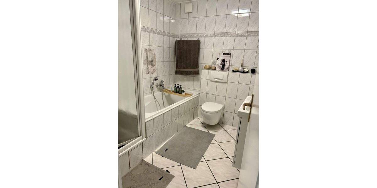 Etagenwohnung Neustadt am Rübenberge Neustadt - 4 Zimmer, 111 m&sup2;, 269.000&euro; | Angebot:23835710